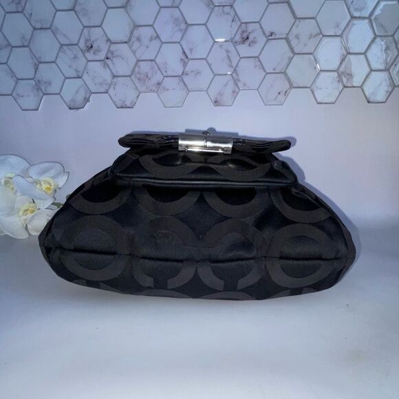 Coach Kristin Hobo Bag with Slouchy Silhouette - Picture 5 of 8